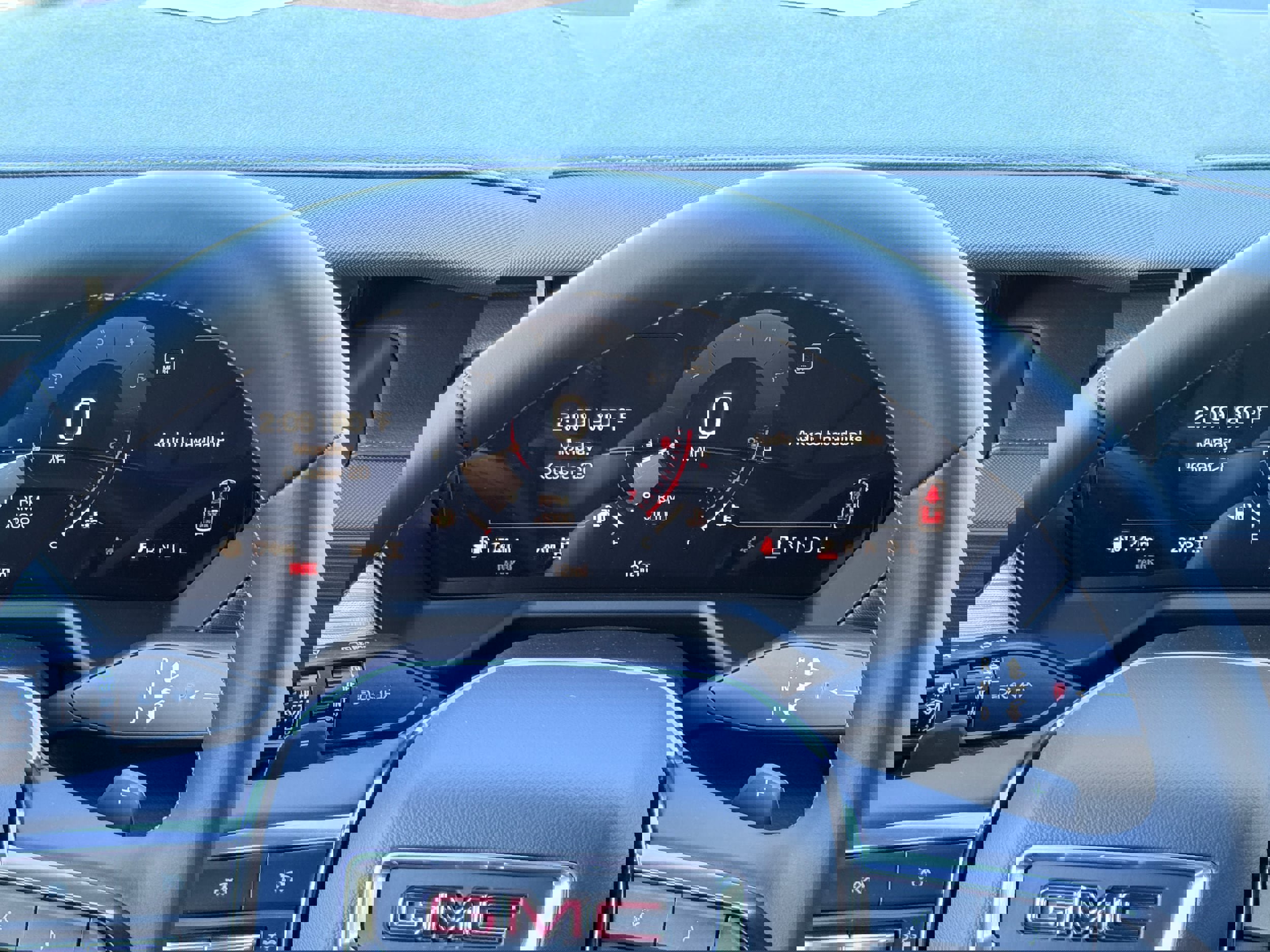 New 2026 GMC Acadia AT4 w/ Luxury Package image 14