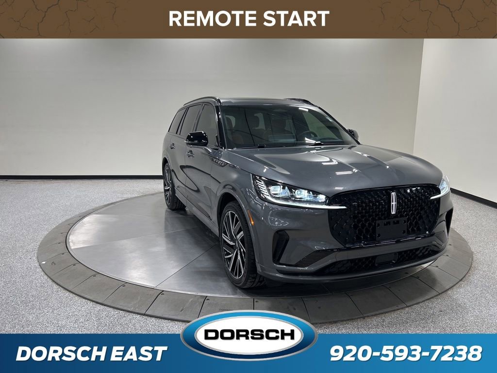 Certified 2025 Lincoln Aviator Black Label w/ Jet Appearance Package image 3