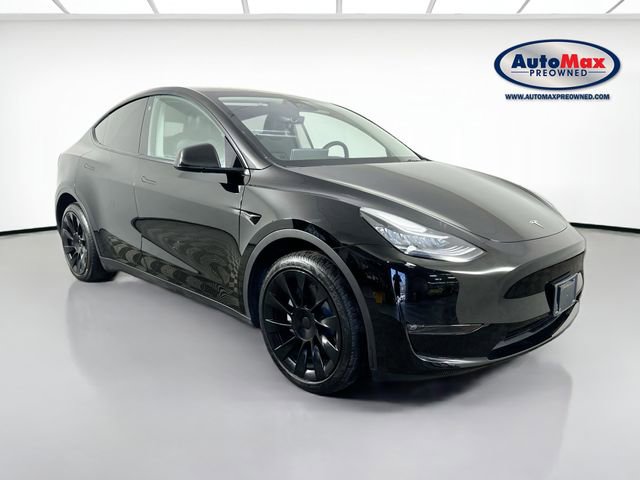 Used 2023 Tesla Model Y Long Range AWD/4WD image 1