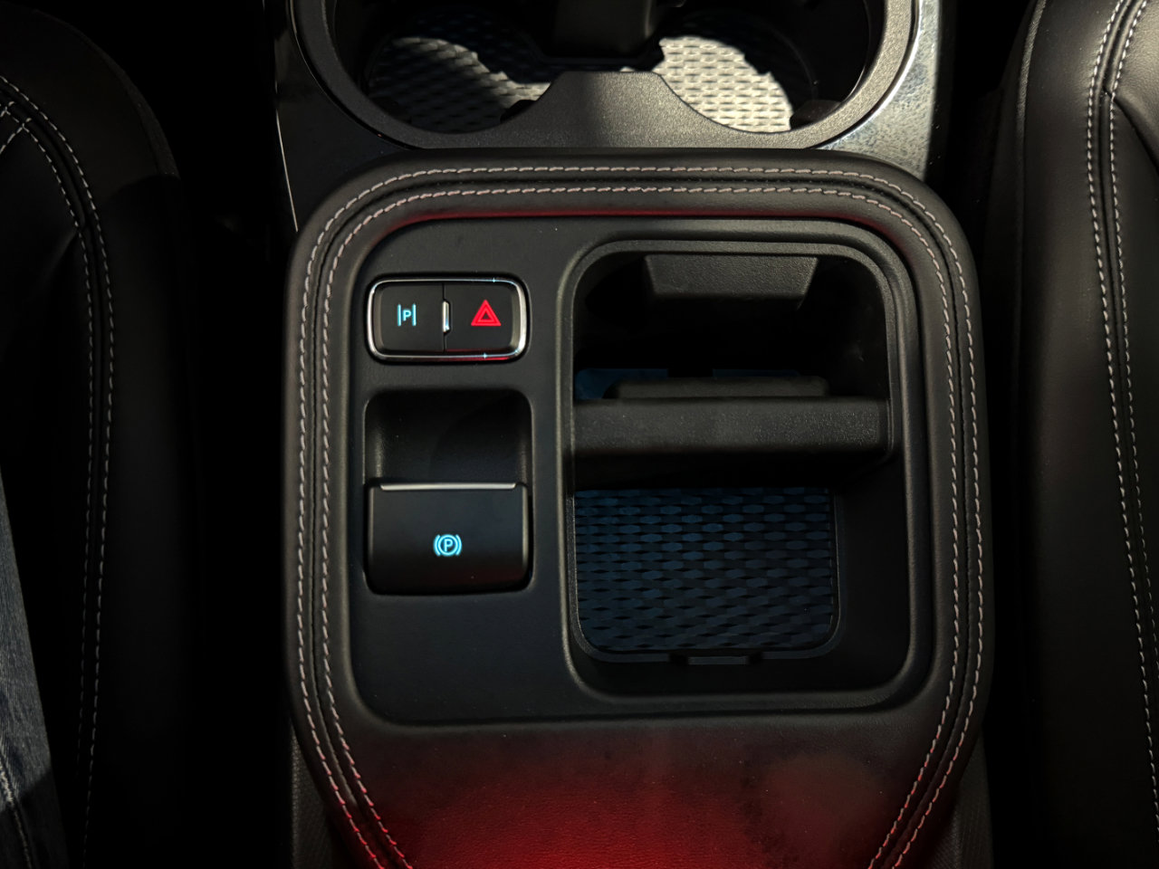 Used 2025 Ford Mustang Mach-E Premium image 27