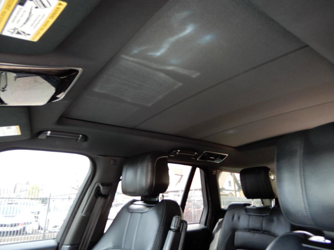 Used 2018 Land Rover Range Rover HSE AWD/4WD image 22