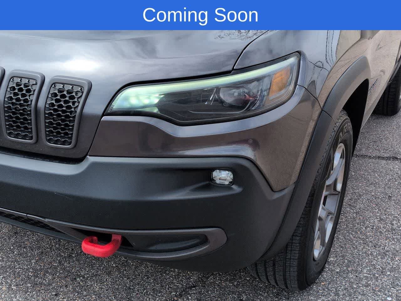 Used 2019 Jeep Cherokee Trailhawk w/ Cold Weather Group AWD/4WD image 10
