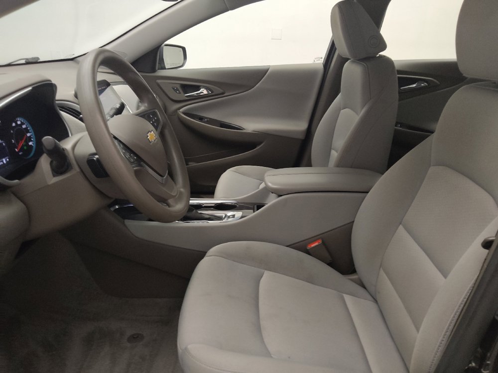 Used 2023 Chevrolet Malibu LT w/ Driver Confidence Package FWD image 17