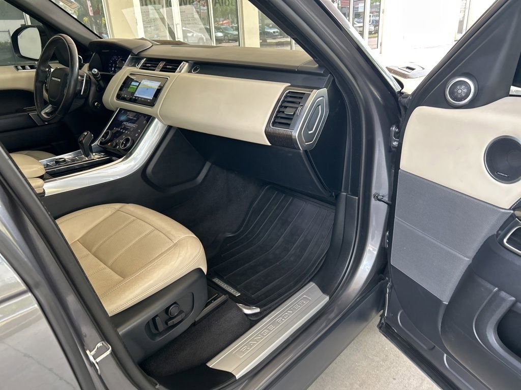 Used 2019 Land Rover Range Rover Sport Supercharged image 24