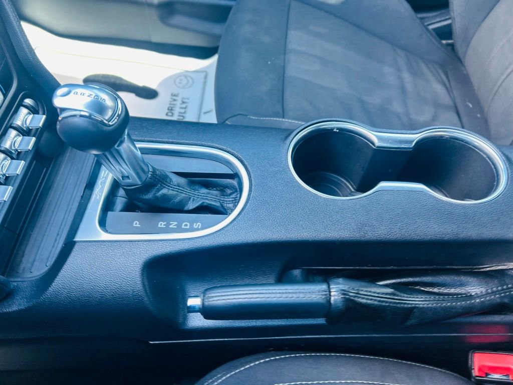 Used 2020 Ford Mustang EcoBoost w/ Equipment Group 101A image 28