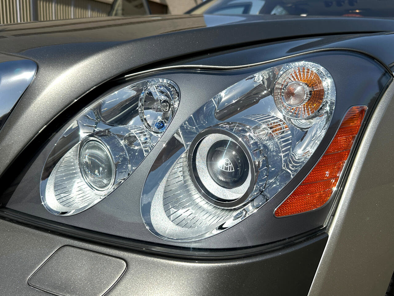 Used 2004 Maybach 57 image 13