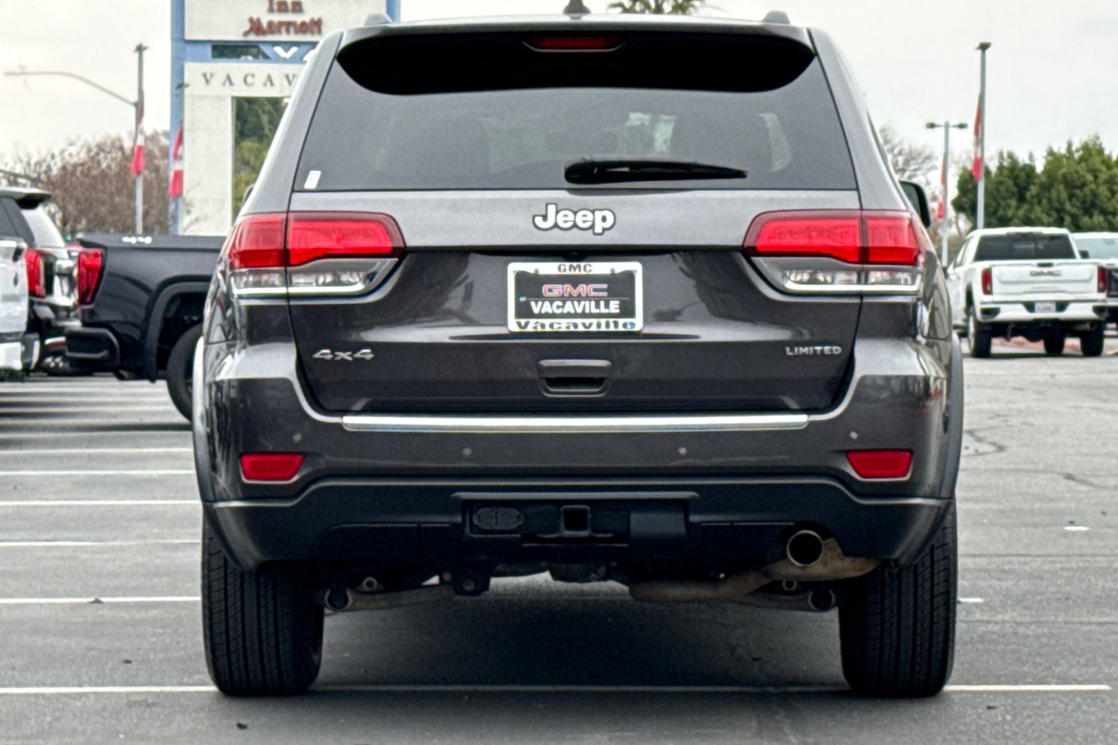 Used 2021 Jeep Grand Cherokee Limited w/ Trailer Tow Group IV image 6