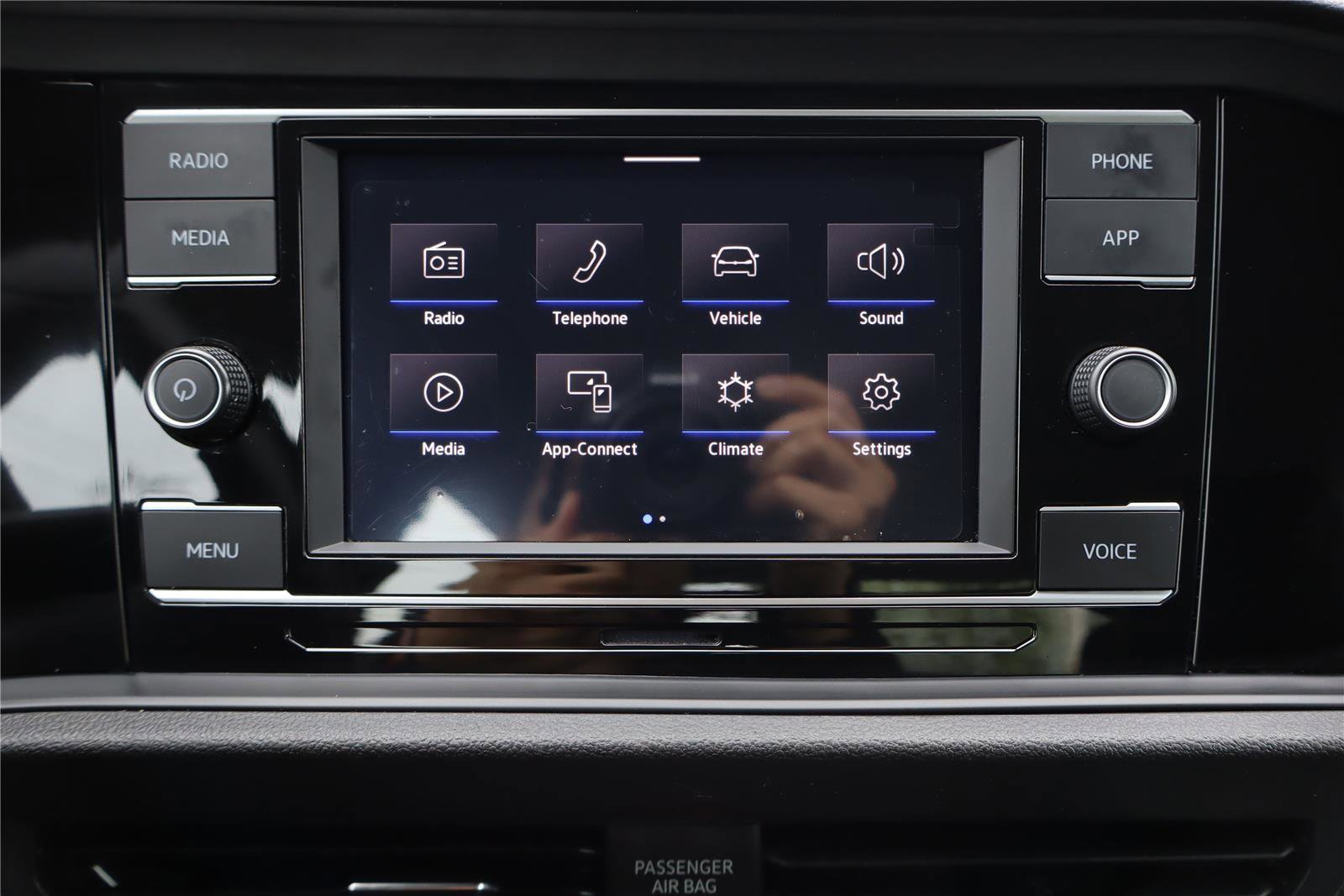 Used 2023 Volkswagen Jetta SE FWD image 20