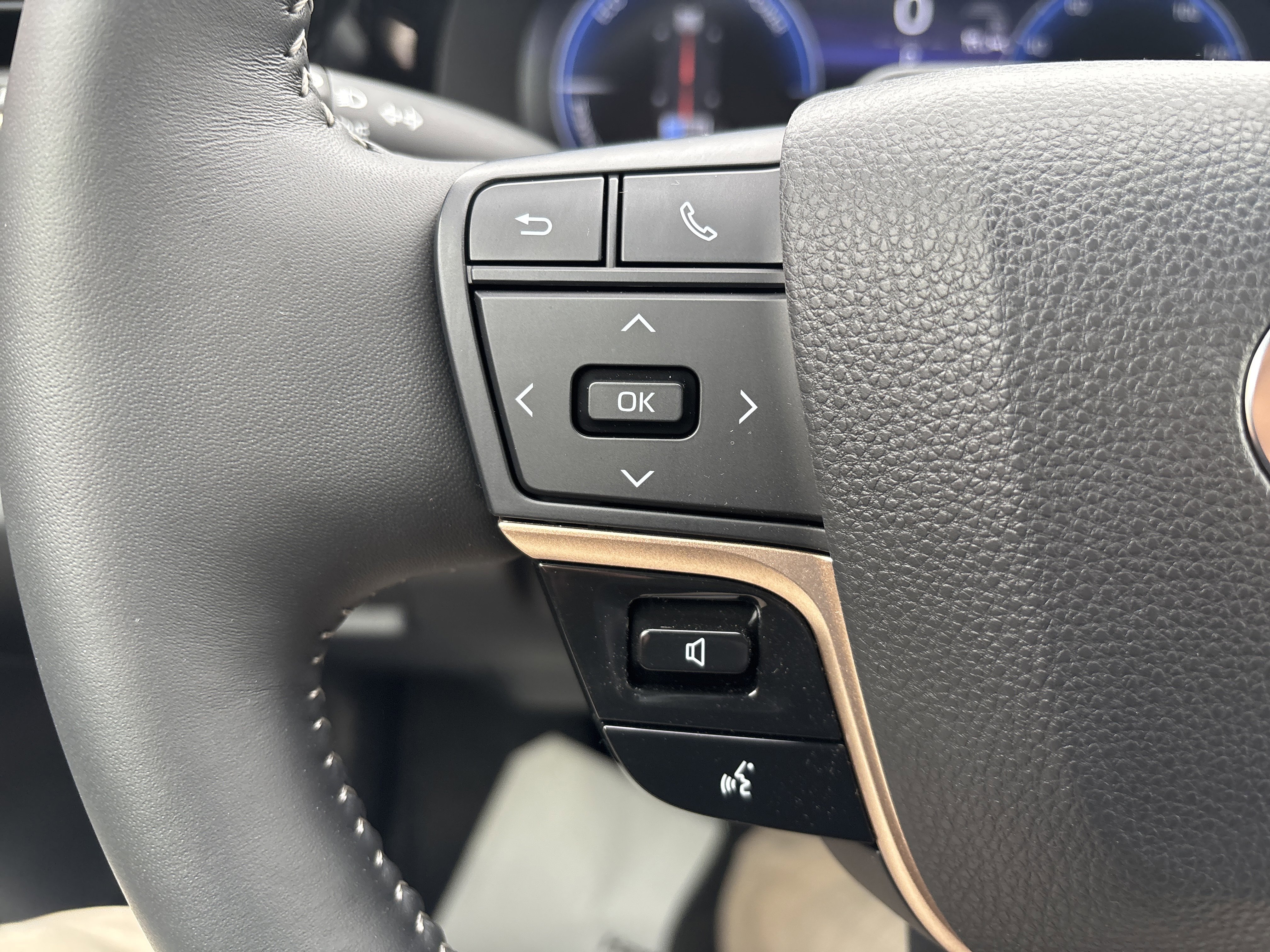 Certified 2026 Toyota Crown Platinum image 19