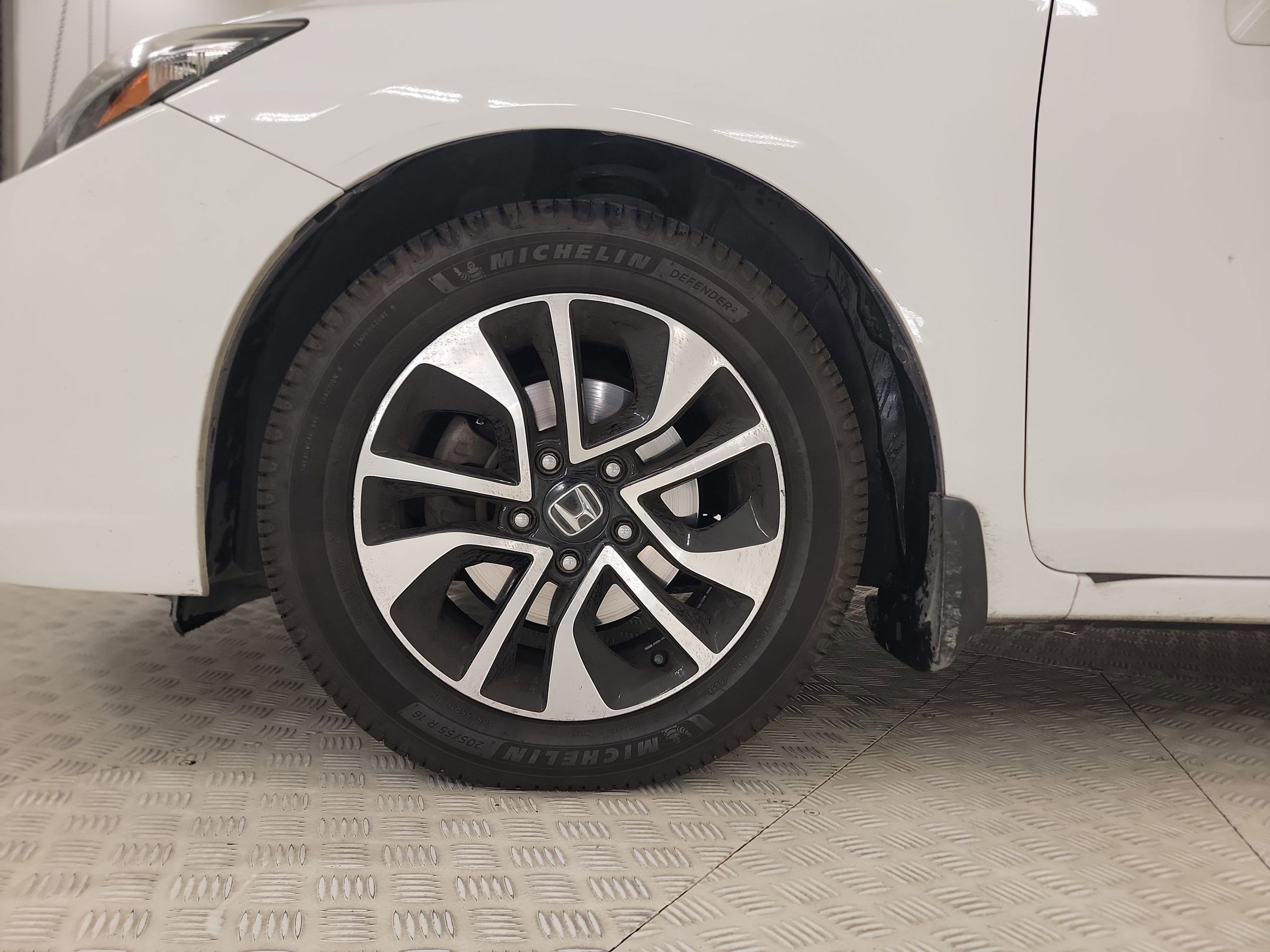 Used 2015 Honda Civic EX image 9