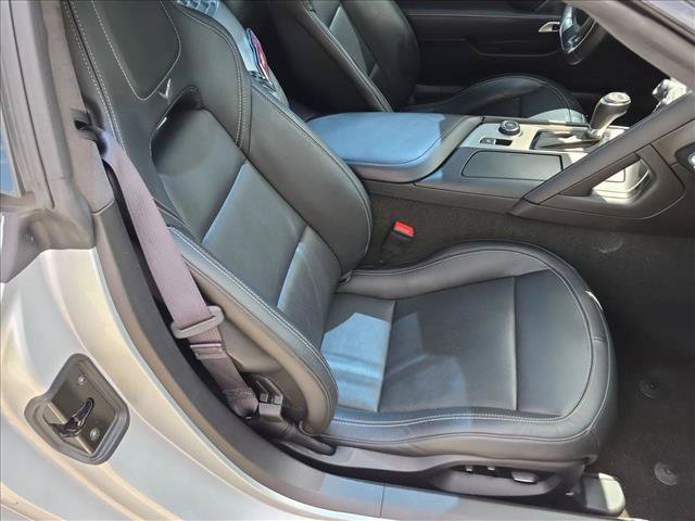 Used 2016 Chevrolet Corvette Stingray Coupe w/ 3LT Preferred Equipment Group RWD image 18