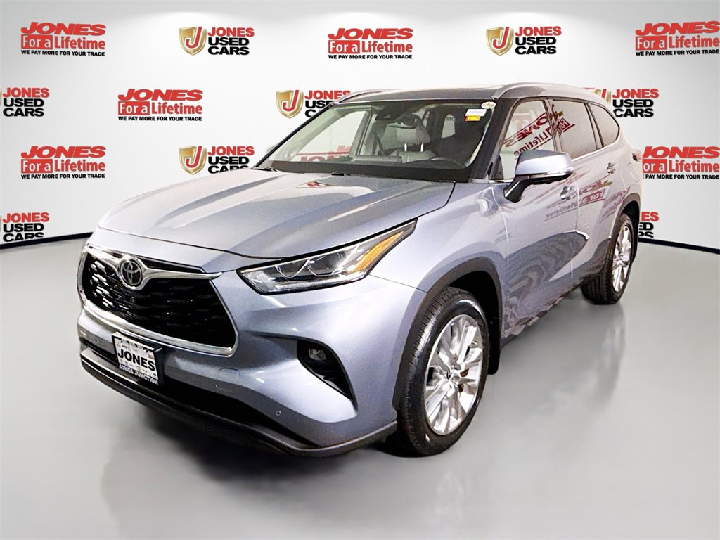 Used 2023 Toyota Highlander Limited image 12