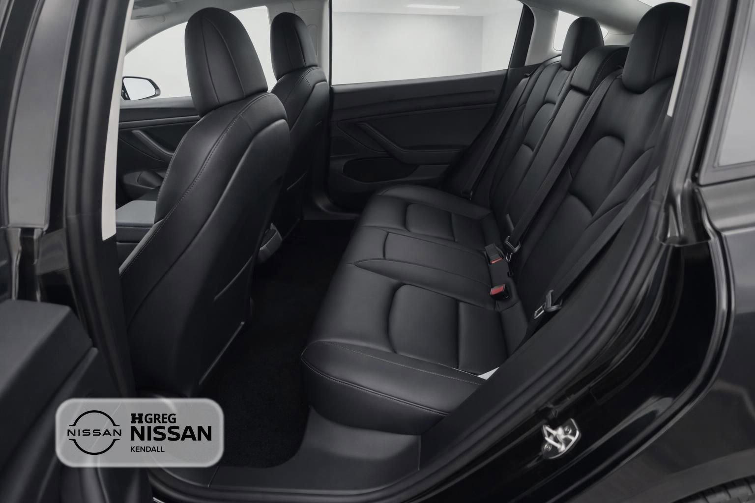 Used 2021 Tesla Model 3 Standard Range Plus image 17