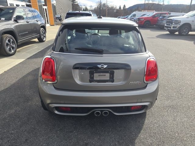 Used 2018 MINI Cooper S image 5