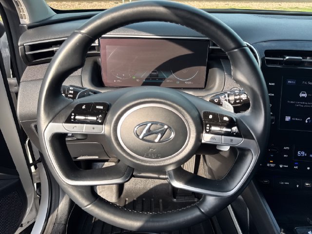 Used 2022 Hyundai Tucson SEL AWD/4WD image 16