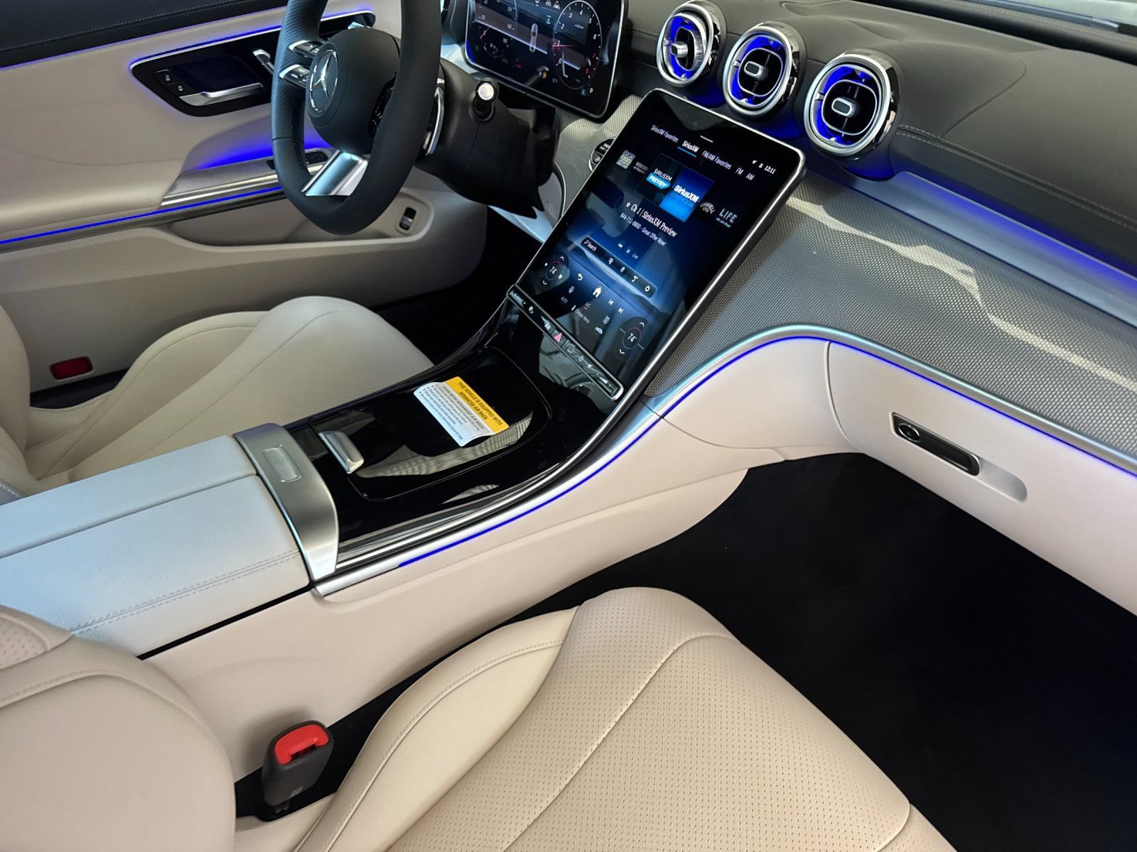 New 2027 Mercedes-Benz CLE 300 4MATIC Coupe image 15