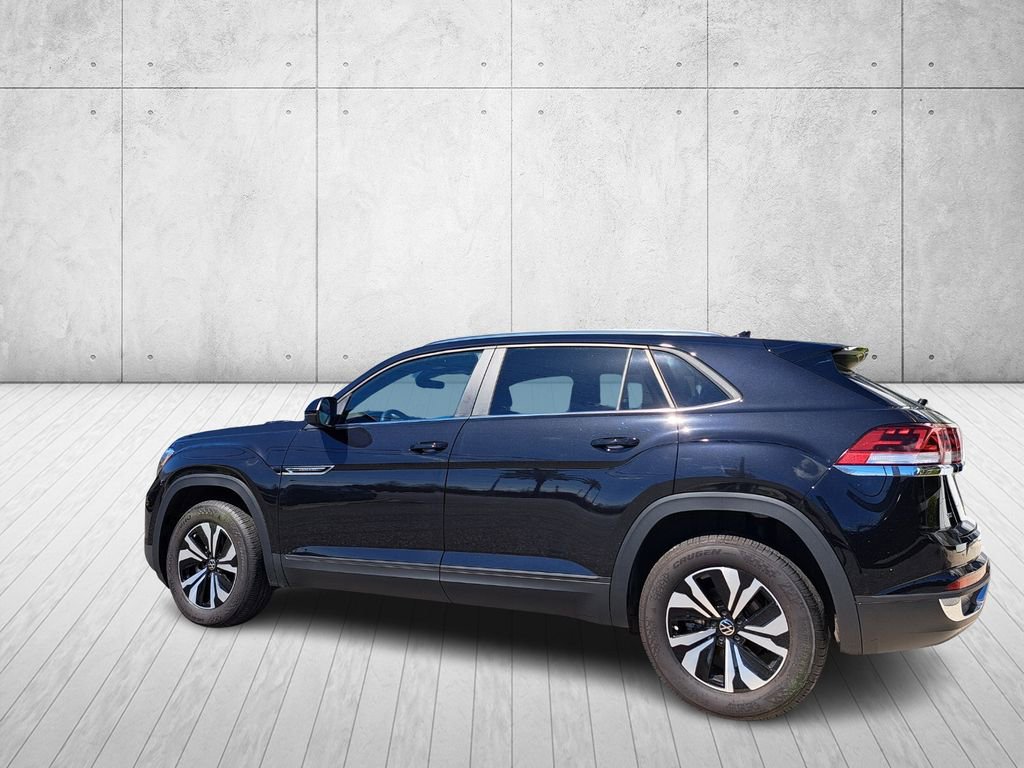Used 2026 Volkswagen Atlas Cross Sport SE image 7