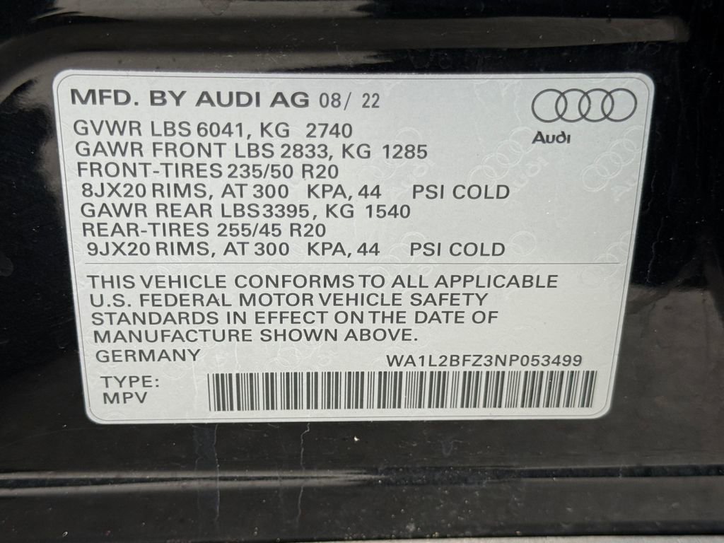 Used 2022 Audi Q4 e-tron Premium Plus image 27