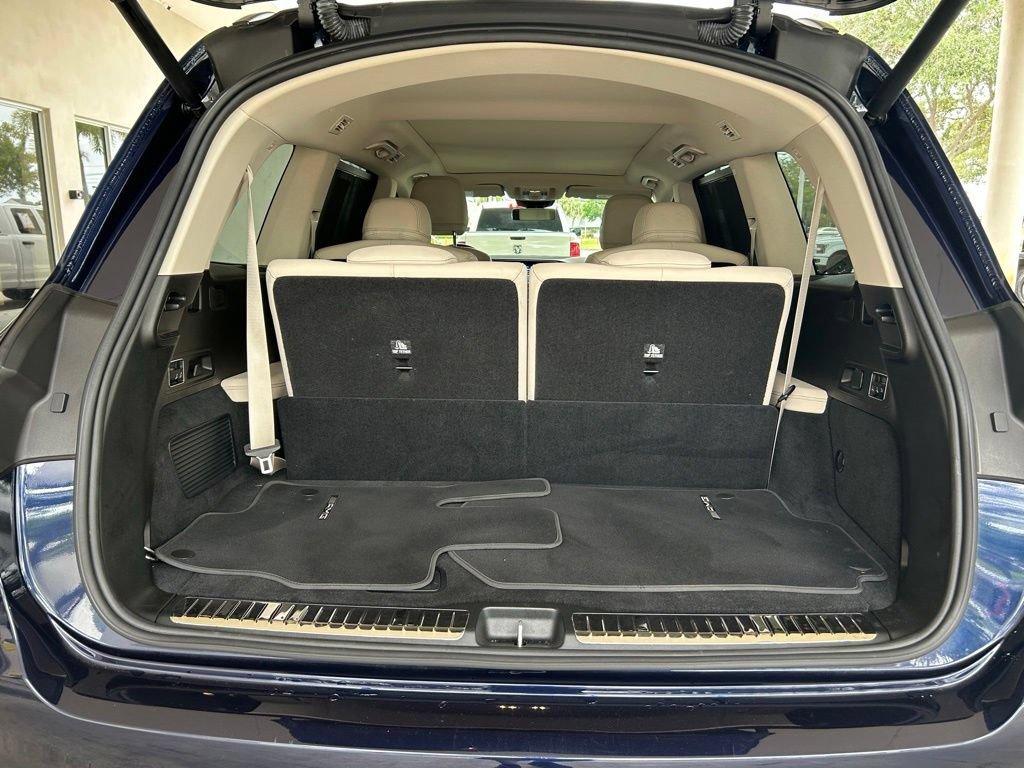 Used 2022 Mercedes-Benz GLS 450 4MATIC image 37