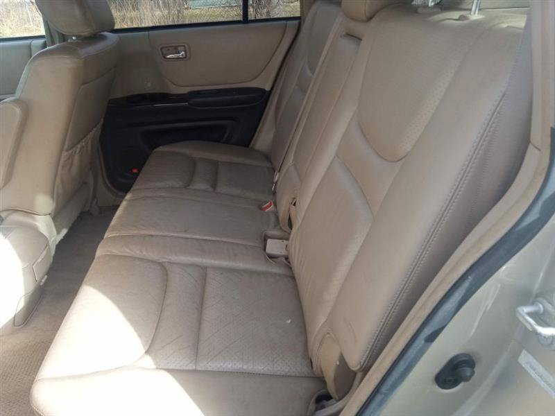 Used 2002 Toyota Highlander Limited AWD/4WD image 8