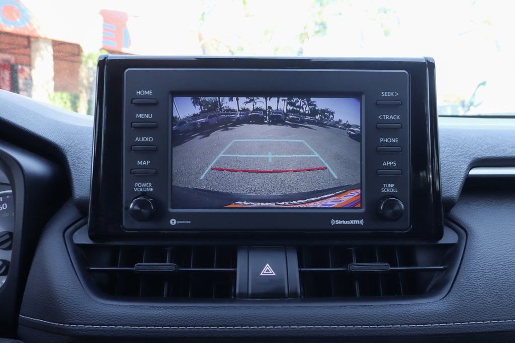 Used 2021 Toyota RAV4 XLE image 30