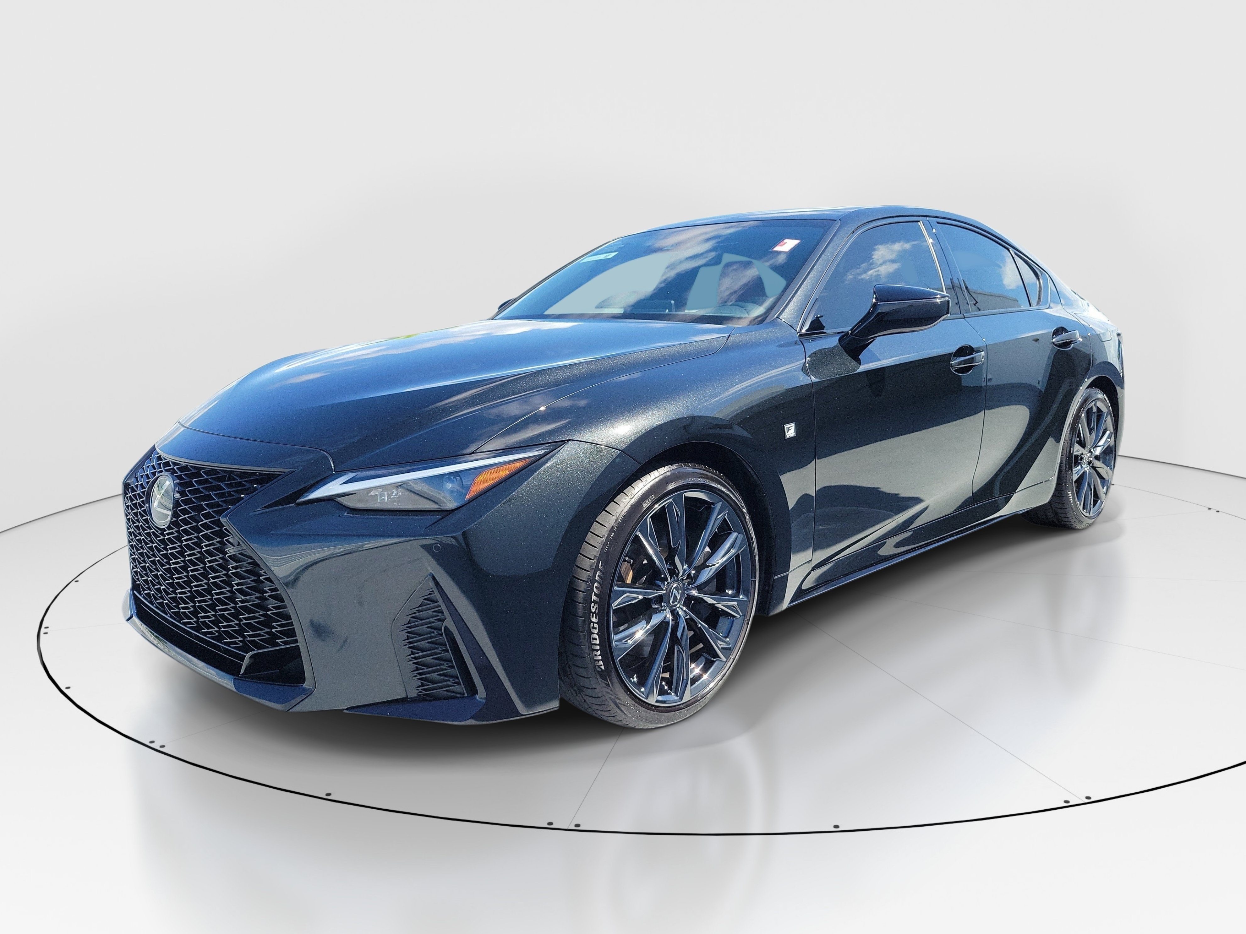 Certified 2025 Lexus IS 350 F Sport RWD image 3