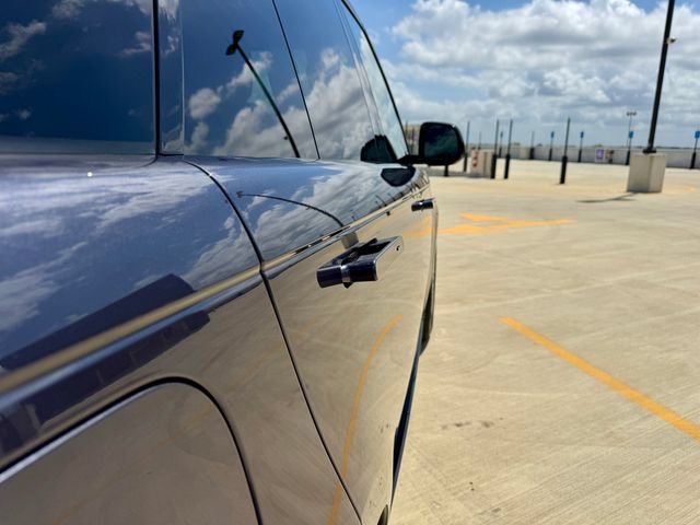 Certified 2025 Land Rover Range Rover SE AWD/4WD image 22
