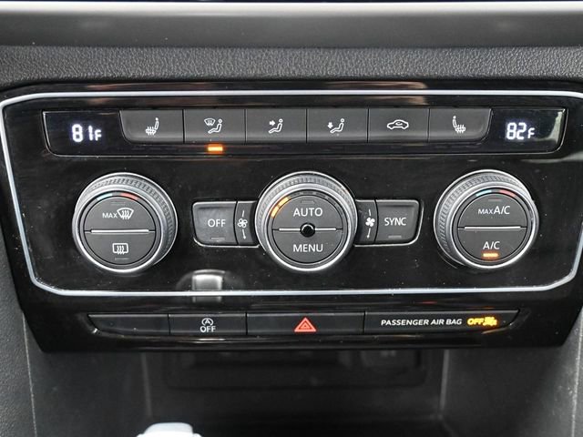 Used 2023 Volkswagen Atlas Cross Sport SEL R-Line AWD/4WD image 23