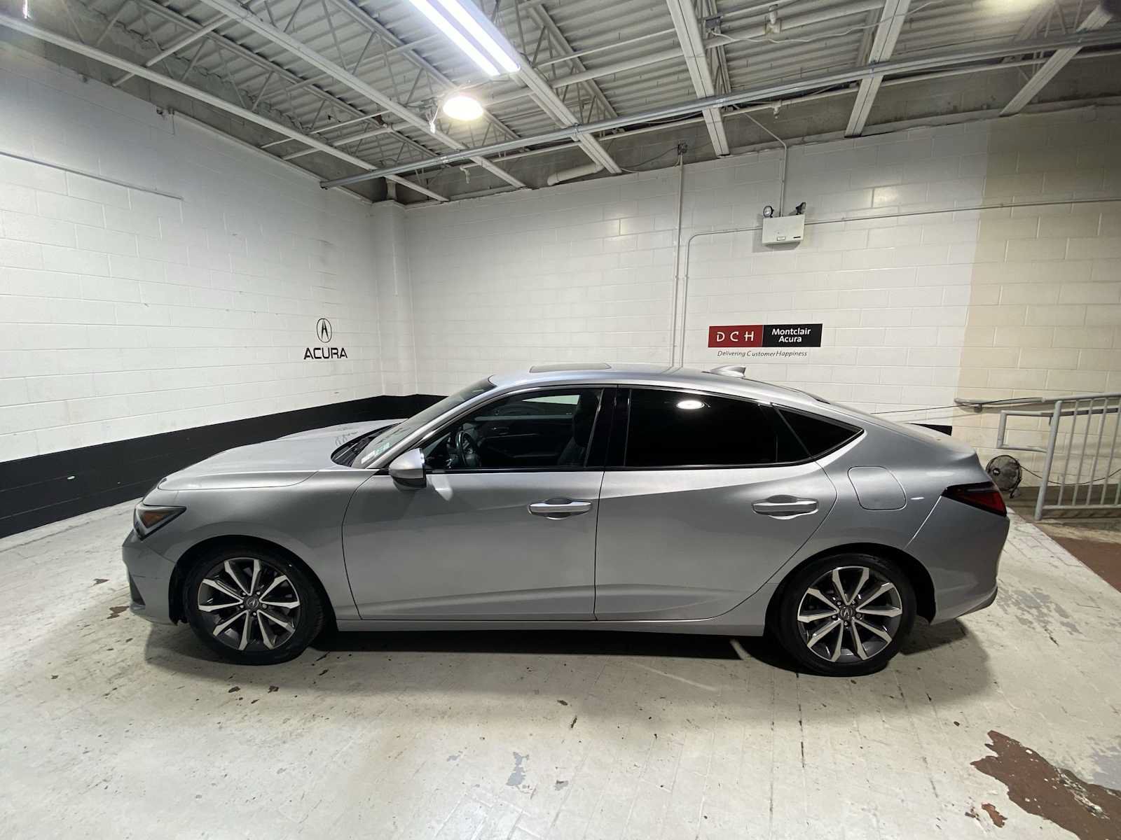 Used 2024 Acura Integra FWD image 3