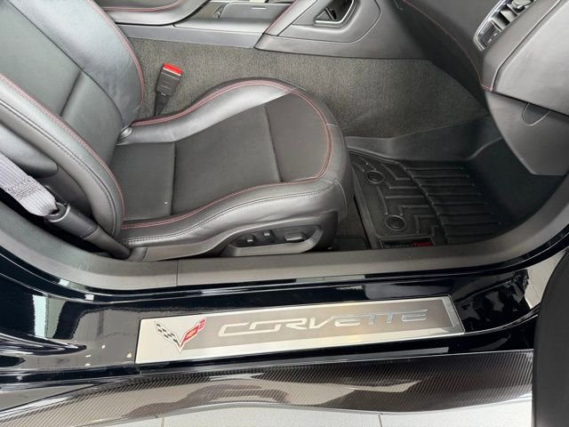 Used 2017 Chevrolet Corvette Z06 image 15