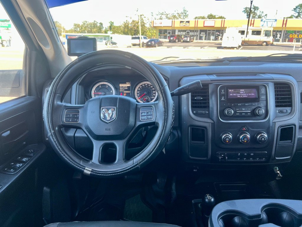 Used 2014 RAM 3500 Tradesman w/ Chrome Appearance Group image 28