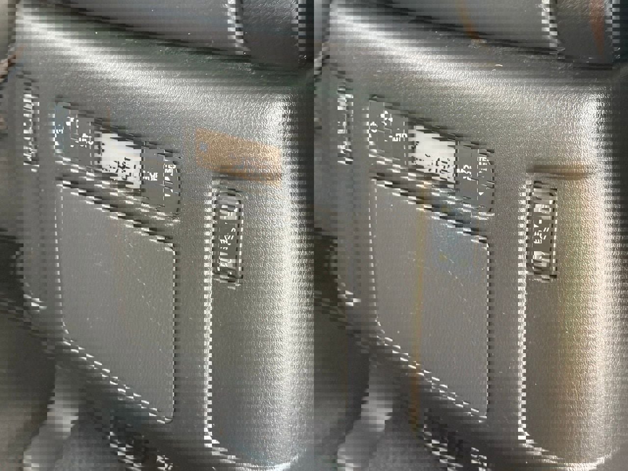 Used 2022 Nissan Armada Platinum w/ Captain's Chairs Package image 42