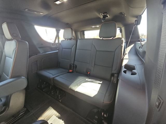 New 2026 GMC Yukon XL AT4 w/ AT4 Premium Package image 27