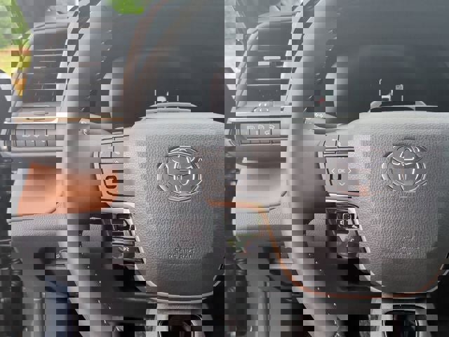 New 2026 Toyota Crown Signia AWD/4WD image 16