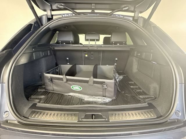 New 2026 Land Rover Range Rover Velar Belgravia AWD/4WD image 28
