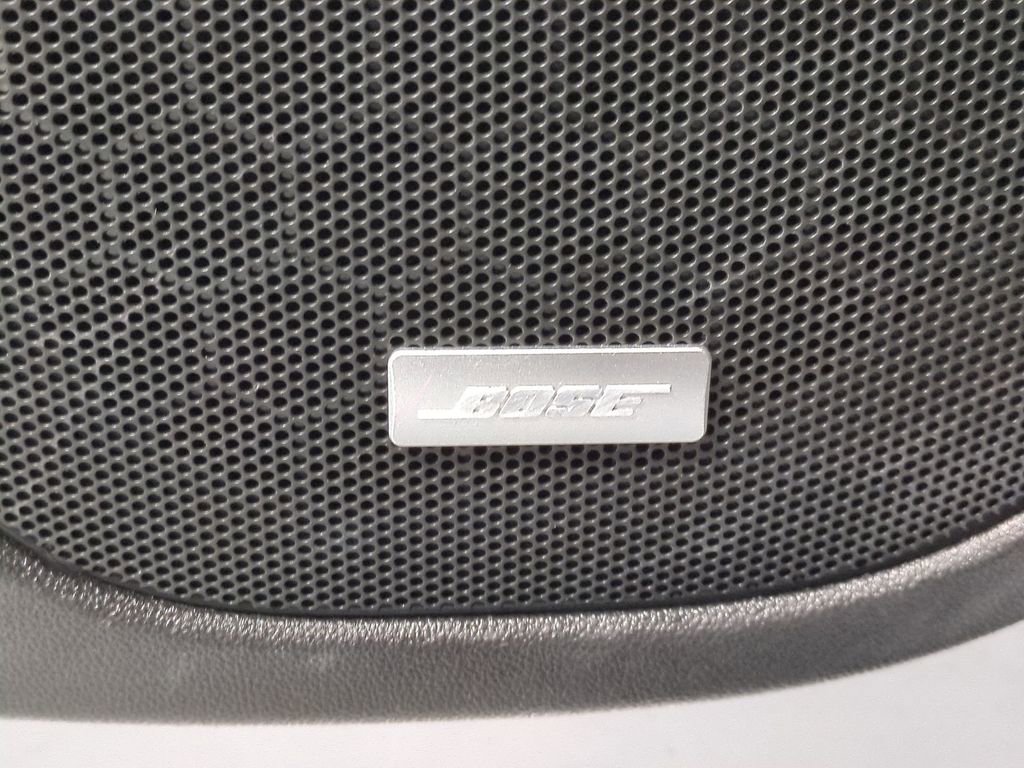 Used 2023 GMC Acadia Denali w/ Denali Ultimate Package image 39