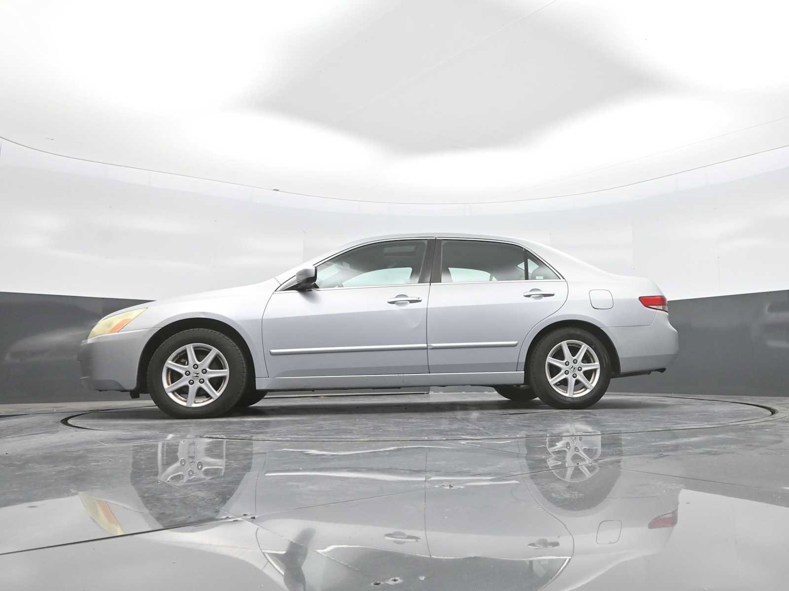 Used 2004 Honda Accord EX image 29