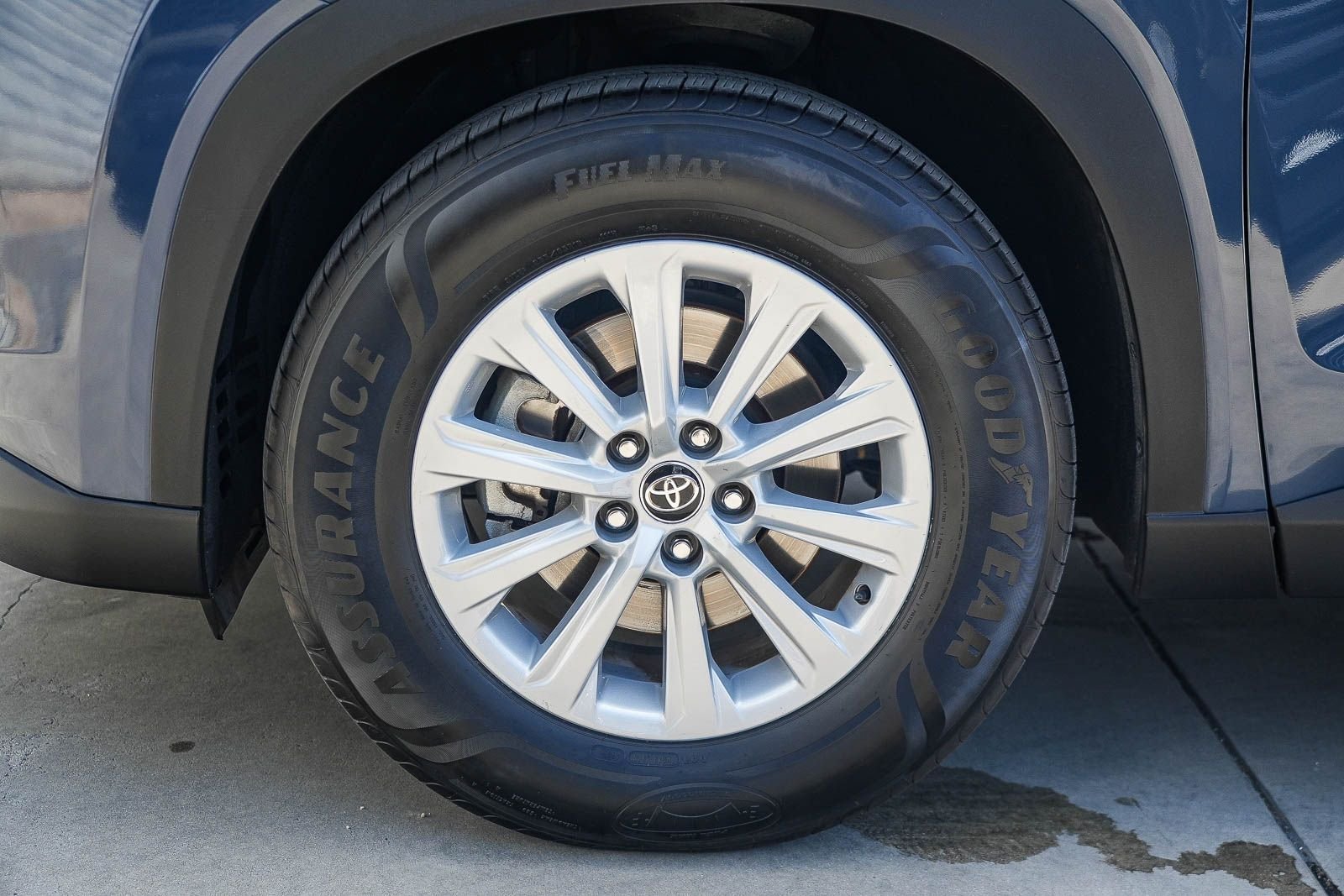 Certified 2024 Toyota Grand Highlander AWD image 11