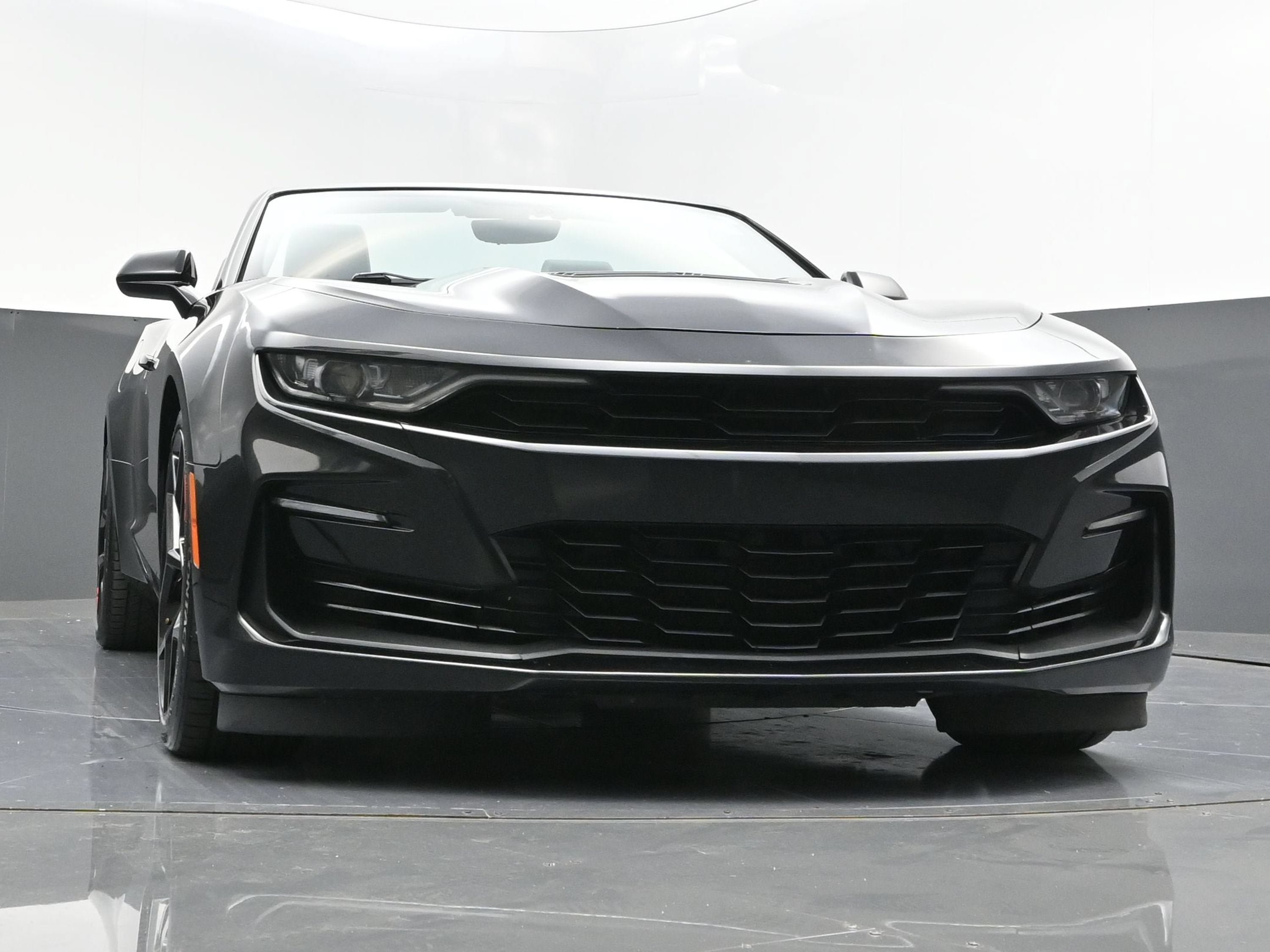 Certified 2021 Chevrolet Camaro SS RWD image 34