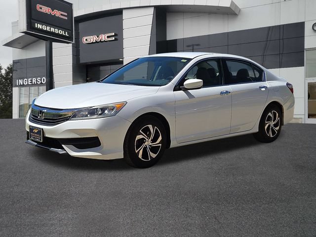 Used 2017 Honda Accord LX image 31