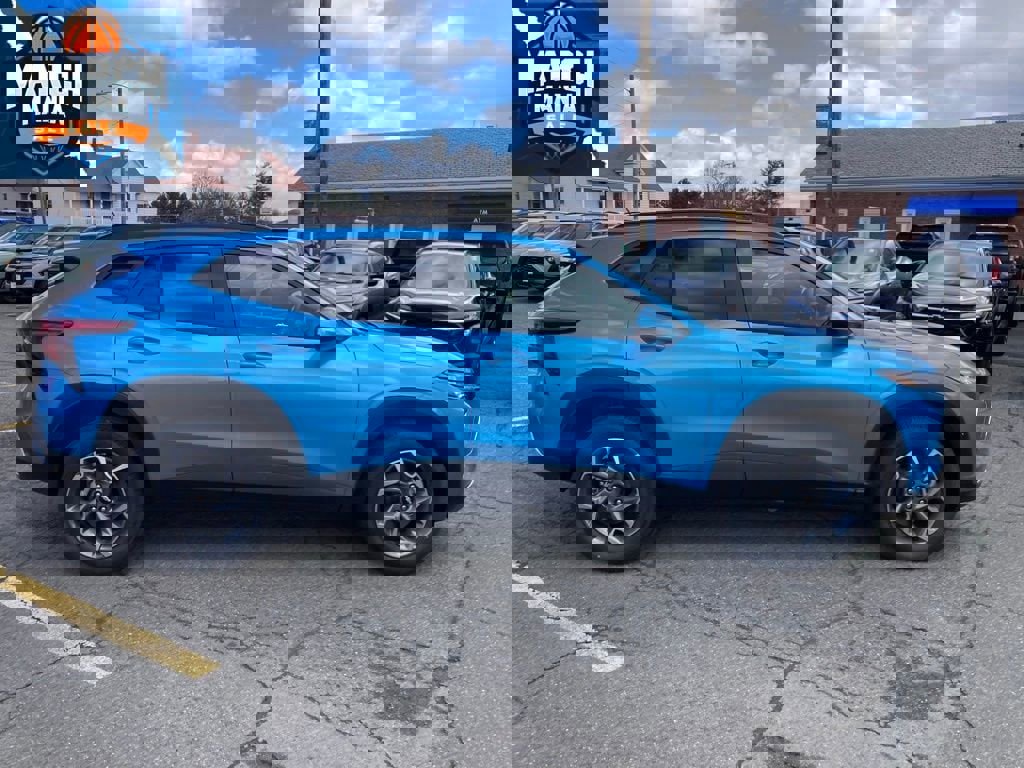 New 2026 Chevrolet Trax LT w/ Sunroof Package image 8