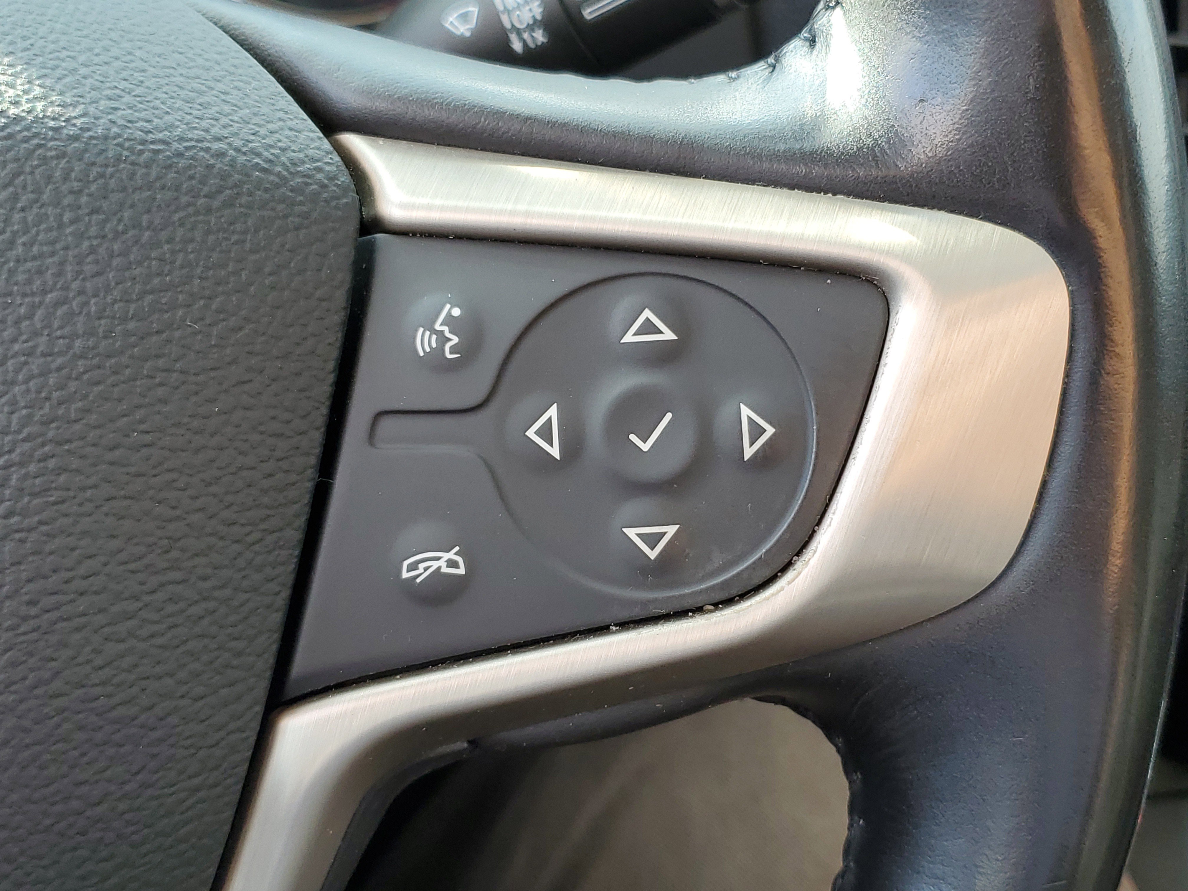 Used 2021 GMC Acadia Denali w/ Denali Ultimate Package image 16