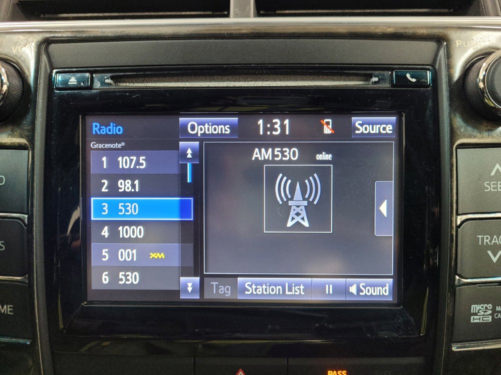 Used 2015 Toyota Camry XLE image 25