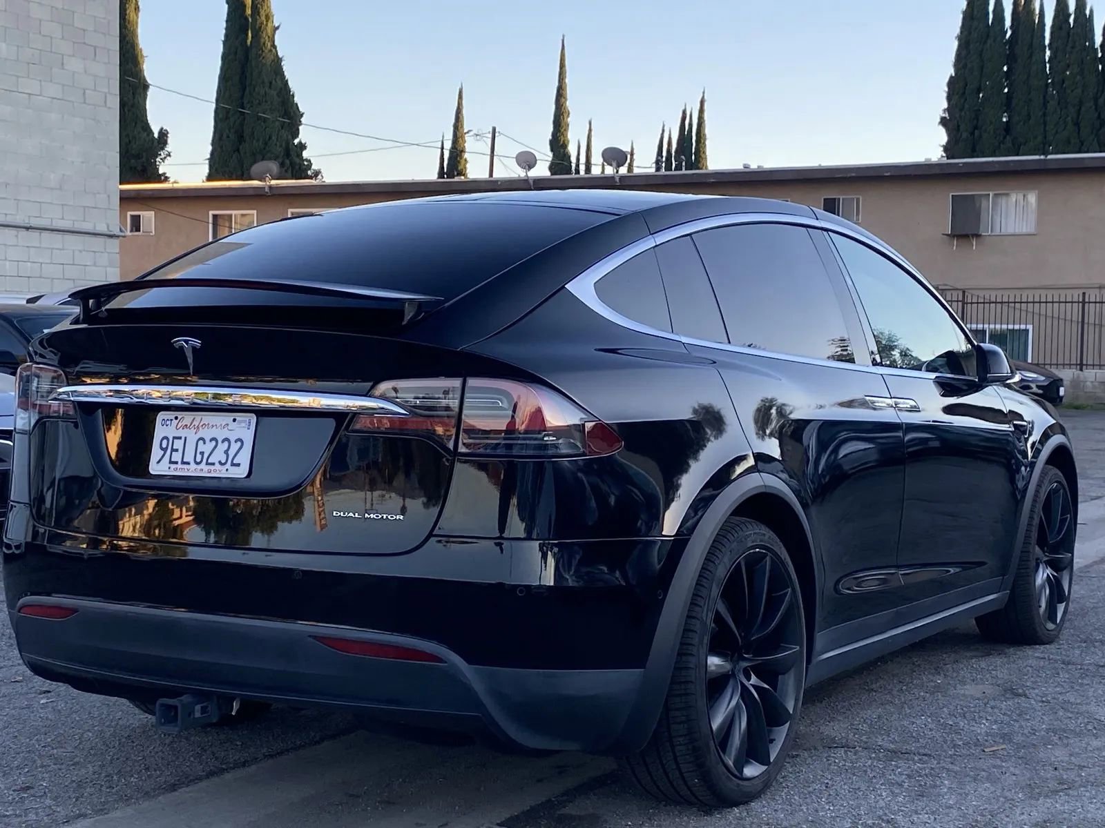 Used 2020 Tesla Model X Long Range image 4