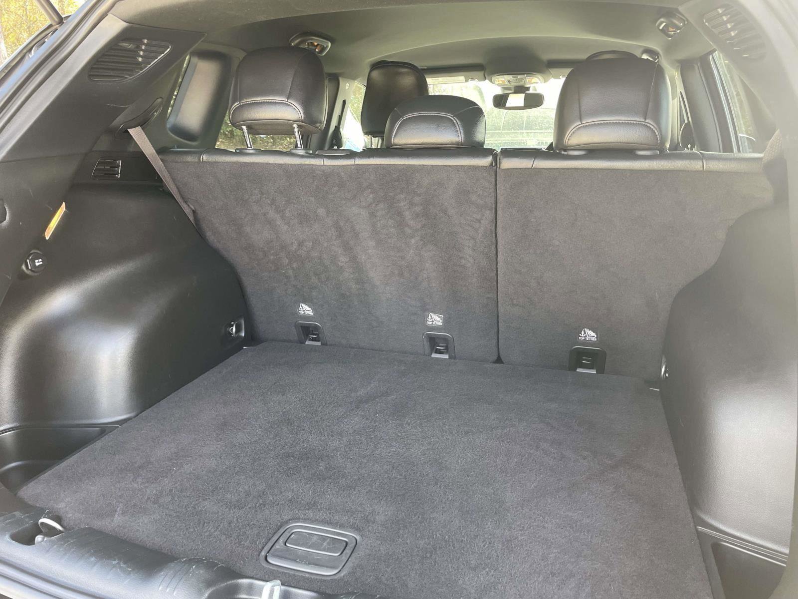 Used 2024 Jeep Compass Limited image 30