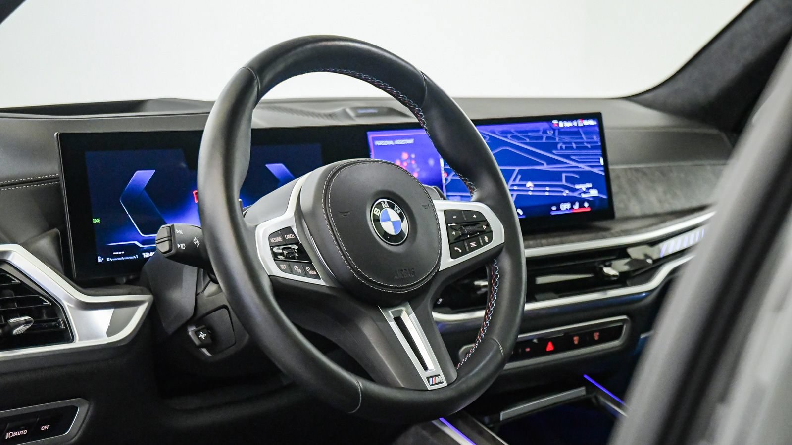 Used 2024 BMW X7 M60i w/ Climate Comfort Package AWD/4WD image 23