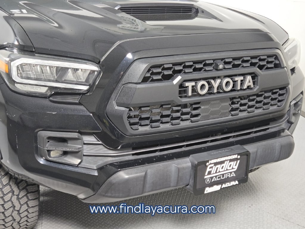 Used 2021 Toyota Tacoma TRD Pro AWD/4WD image 12