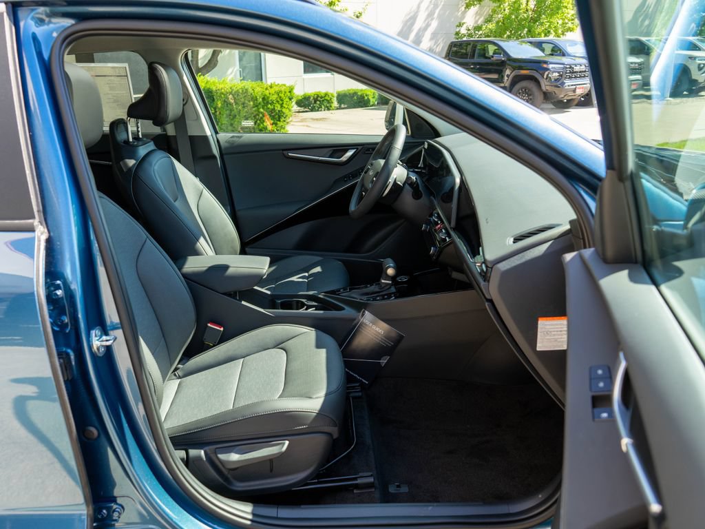 New 2026 Kia Niro SX Touring FWD image 10