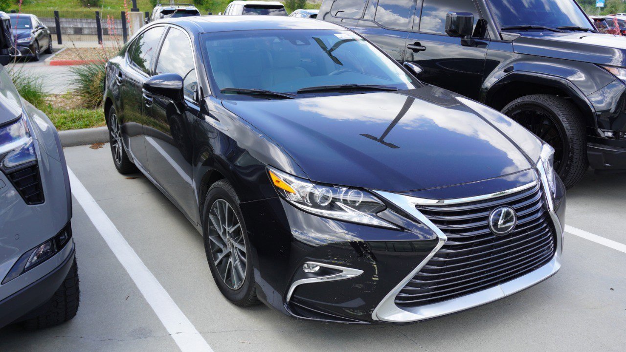 Used 2017 Lexus ES 350 image 3