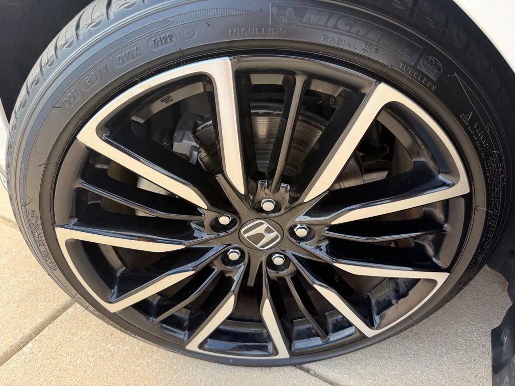 Used 2023 Honda Accord Touring image 26